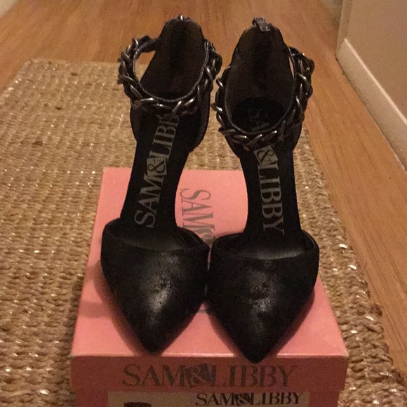 Sam & Libby Heels - Picture 2 of 4